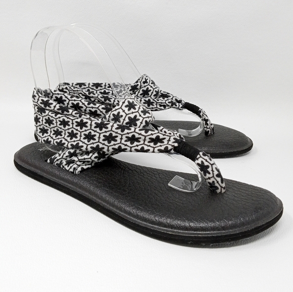 Sanuk Yoga Mat Sandals, white/black flower print, Women’s Size US 7 - Picture 2 of 10